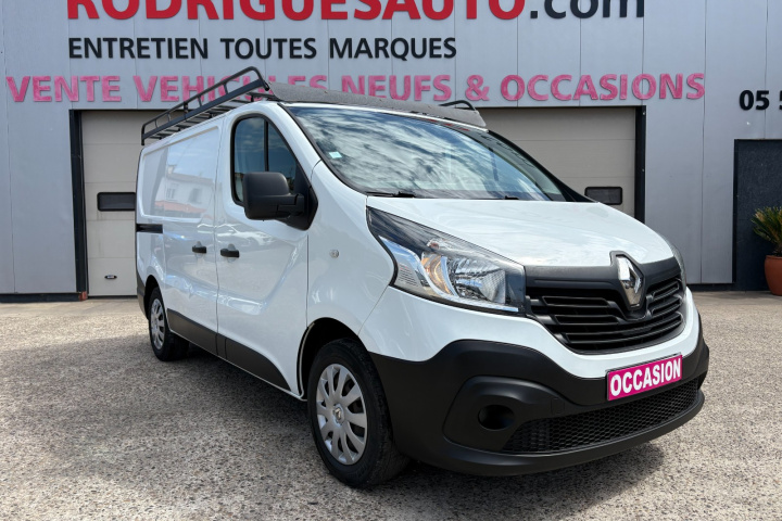 RENAULT TRAFIC FOURGON